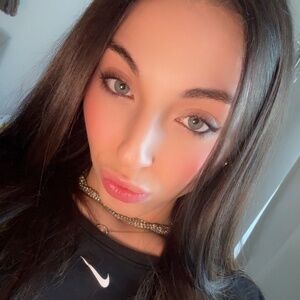 Meet your Posher, Paige